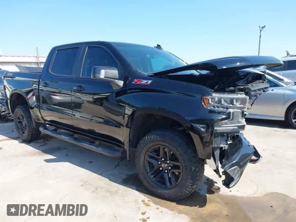 ✅ 2021 Chevrolet Silverado 1500 LT Trail Boss • VIN: 3GCPYFEL9MG154155 • Lot: 43186758. Wystawiony na IAAI z przebiegiem 36 343 mil. Bezpłatny archiwum sprzedaży aukcyjnych z USA i szczegółowy raport historii pojazdu na DreamBid. Zdjęcie 1.