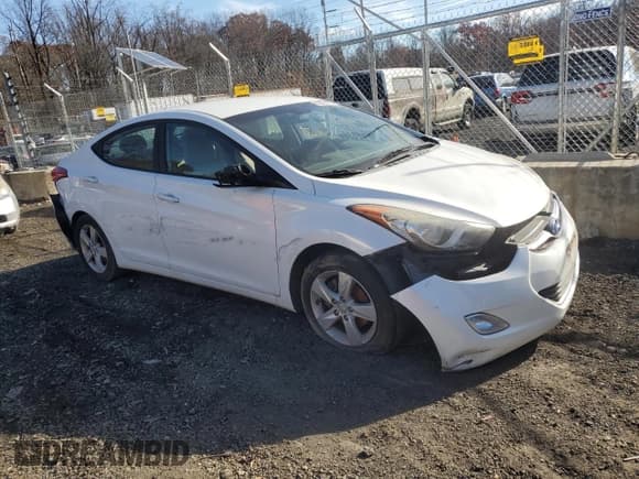 ✅ 2012 Hyundai Elantra Limited • VIN: 5NPDH4AE0CH116351 • Lot: 92829795. Listed on Copart with 194,825 mi. Free auction sales archive from the USA and detailed vehicle history report at DreamBid. Image 4.