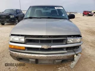 ✅ 2000 Chevrolet S-10 LS • VIN: 1GCCS1959Y8272930 • Лот: 45386215. Опубликован ранее на Copart с пробегом 242 801 миль. Бесплатный доступ к архиву аукционных продаж из США и подробный отчёт об истории автомобиля на DreamBid. Изображение 5.