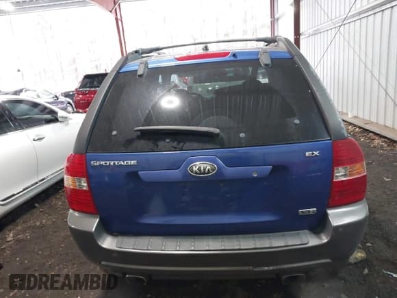 ✅ 2005 Kia Sportage LX • VIN: KNDJE723757109849 • Lot: 41505516. Listed on IAAI with 243,556 mi. Free auction sales archive from the USA and detailed vehicle history report at DreamBid. Image 15.