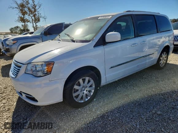 ✅ 2015 Chrysler Town & Country Touring • VIN: 2C4RC1BG8FR545568 • Lot: 91349655. Wystawiony na Copart z przebiegiem 382 074 mil. Bezpłatny archiwum sprzedaży aukcyjnych z USA i szczegółowy raport historii pojazdu na DreamBid. Zdjęcie 1.