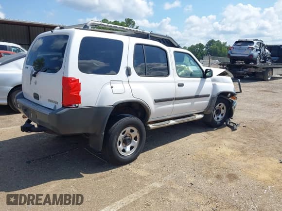 ✅ 2001 Nissan Xterra XE • VIN: 5N1ED28T51C595279 • Lot: 42949932. Listed on IAAI with 311,222 mi. Free auction sales archive from the USA and detailed vehicle history report at DreamBid. Image 4.