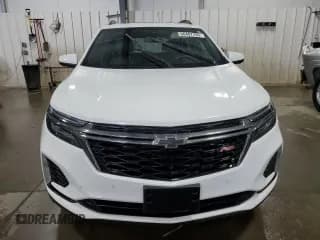 ✅ 2023 Chevrolet Equinox RS • VIN: 3GNAXWEGXPS109679 • Lot: 66487255. Wystawiony na Copart z przebiegiem 18 100 mil. Bezpłatny archiwum sprzedaży aukcyjnych z USA i szczegółowy raport historii pojazdu na DreamBid. Zdjęcie 5.