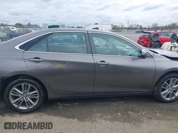 ✅ 2015 Toyota Camry LE • VIN: 4T1BF1FK2FU983315 • Lot: 43505077. Wystawiony na IAAI z przebiegiem 48 819 mil. Bezpłatny archiwum sprzedaży aukcyjnych z USA i szczegółowy raport historii pojazdu na DreamBid. Zdjęcie 13.