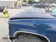 ✅ 1995 GMC Sierra 1500 • VIN: 2GTEC19K1S1534915 • Lot: 43112864. Wystawiony na IAAI z przebiegiem 205 048 mil mil. Skorzystaj z bezpłatnego archiwum sprzedaży aukcyjnych z USA i zobacz szczegółowy raport historii pojazdu na DreamBid. Zdjęcie 6.