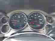 2008 Chevrolet Silverado 1500 1LT z VIN 2GCEC19J481298955, wystawiony jako IAAI lot #43246623 z przebiegiem 152 808 mil mil oraz . Historia ofert i sprzedaży dostępna na DreamBid. Obrazek 7.