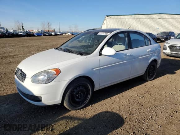 2008 Hyundai Accent L с VIN KMHCN45C98U263130, выставлен на аукционе Copart как лот 77775144 с пробегом 185 526 миль миль и Чистый • Clean title. История ставок и продаж доступна на DreamBid. Изображение 1.