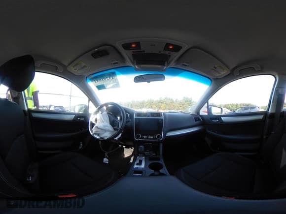 ✅ 2018 Subaru Legacy Premium • VIN: 4S3BNAC6XJ3031336 • Lot: 43291883. Wystawiony na IAAI z przebiegiem 58 586 mil. Bezpłatny archiwum sprzedaży aukcyjnych z USA i szczegółowy raport historii pojazdu na DreamBid. Zdjęcie 21.