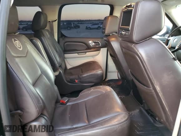 ✅ 2013 Cadillac Escalade ESV Platinum Edition • VIN: 1GYS3KEF4DR222867 • Лот: 87014874. Опубликован ранее на Copart с пробегом 189 707 миль. Бесплатный доступ к архиву аукционных продаж из США и подробный отчёт об истории автомобиля на DreamBid. Изображение 11.