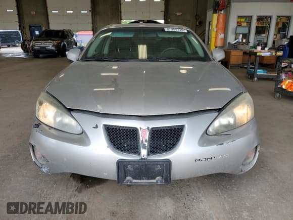✅ 2006 Pontiac Grand Prix • VIN: 2G2WP552561129169 • Lot: 67959135. Wystawiony na Copart z przebiegiem 193 260 mil. Bezpłatny archiwum sprzedaży aukcyjnych z USA i szczegółowy raport historii pojazdu na DreamBid. Zdjęcie 5.