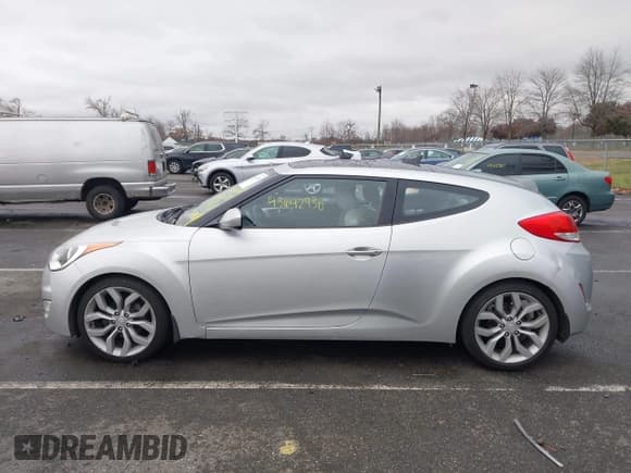 ✅ 2012 Hyundai Veloster w/Gray Int • VIN: KMHTC6AD5CU080347 • Лот: 43642930. Опубликован ранее на IAAI с пробегом 160 332 миль. Бесплатный доступ к архиву аукционных продаж из США и подробный отчёт об истории автомобиля на DreamBid. Изображение 14.