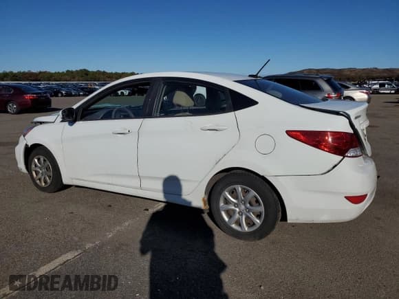 ✅ 2014 Hyundai Accent GLS • VIN: KMHCT4AE7EU691559 • Лот: 91091625. Опубликован ранее на Copart с пробегом 230 060 миль. Бесплатный доступ к архиву аукционных продаж из США и подробный отчёт об истории автомобиля на DreamBid. Изображение 2.