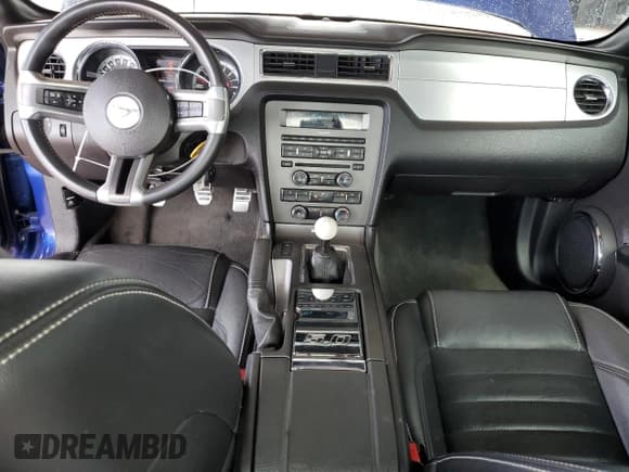 ✅ 2013 Ford Mustang GT • VIN: 1ZVBP8CF4D5200386 • Lot: 81685085. Listed on Copart with 63,054 mi. Free auction sales archive from the USA and detailed vehicle history report at DreamBid. Image 8.