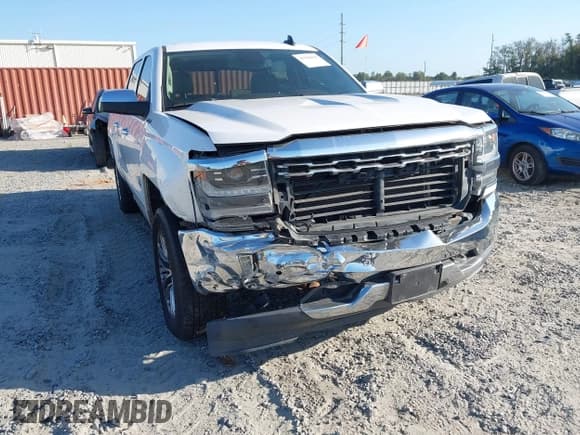 ✅ 2018 Chevrolet Silverado 1500 LTZ • VIN: 3GCUKSEJ5JG145427 • Lot: 43350615. Wystawiony na IAAI z przebiegiem 233 623 mil. Bezpłatny archiwum sprzedaży aukcyjnych z USA i szczegółowy raport historii pojazdu na DreamBid. Zdjęcie 6.