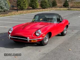 ✅ 1970 Jaguar E-Type • VIN: 1R12917 • Lot: 93436405. Wystawiony na Copart z przebiegiem 27 802 mil. Bezpłatny archiwum sprzedaży aukcyjnych z USA i szczegółowy raport historii pojazdu na DreamBid. Zdjęcie 2.