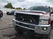 ✅ 2015 Chevrolet Silverado 2500HD LTZ • VIN: 1GC1KWE82FF586724 • Лот: 69962665. Опубликован ранее на Copart с пробегом 122 174 миль. Бесплатный доступ к архиву аукционных продаж из США и подробный отчёт об истории автомобиля на DreamBid. Изображение 13.