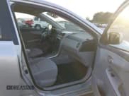 ✅ 2011 Toyota Corolla LE • VIN: JTDBU4EE1BJ091737 • Лот: 43736459. Опубликован ранее на IAAI с пробегом 197 057 миль. Бесплатный доступ к архиву аукционных продаж из США и подробный отчёт об истории автомобиля на DreamBid. Изображение 5.