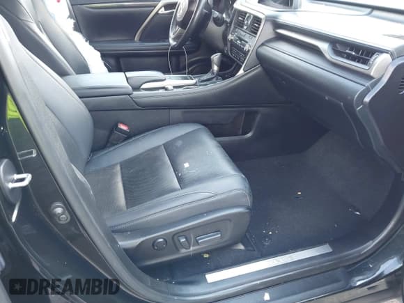 ✅ 2022 Lexus RX 350 • VIN: 2T2AZMAAXNC223938 • Lot: 43269444. Listed on IAAI with 60,860 mi. Free auction sales archive from the USA and detailed vehicle history report at DreamBid. Image 5.