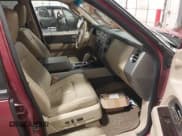 ✅ 2014 Ford Expedition Max King Ranch • VIN: 1FMJK1J57EEF49280 • Lot: 43840778. Wystawiony na IAAI z przebiegiem 290 381 mil. Bezpłatny archiwum sprzedaży aukcyjnych z USA i szczegółowy raport historii pojazdu na DreamBid. Zdjęcie 5.