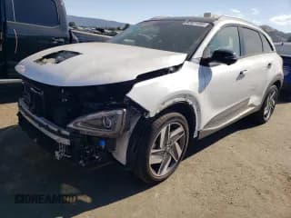 ✅ 2021 Hyundai NEXO Limited • VIN: KM8J84A65MU013554 • Лот: 62621393. Опубликован ранее на Copart с пробегом 11 237 миль. Бесплатный доступ к архиву аукционных продаж из США и подробный отчёт об истории автомобиля на DreamBid. Изображение 1.