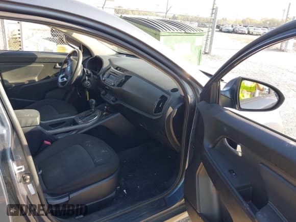 ✅ 2012 Kia Sportage LX • VIN: KNDPB3A24C7315194 • Lot: 43248086. Listed on IAAI with 185,619 mi. Free auction sales archive from the USA and detailed vehicle history report at DreamBid. Image 5.