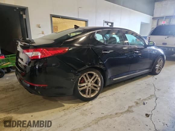 ✅ 2013 Kia Optima SX • VIN: 5XXGR4A69DG107499 • Lot: 87304885. Wystawiony na Copart z przebiegiem 83 164 mil. Bezpłatny archiwum sprzedaży aukcyjnych z USA i szczegółowy raport historii pojazdu na DreamBid. Zdjęcie 3.