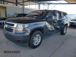 ✅ 2018 Chevrolet Suburban LS • VIN: 1GNSCGKC9JR384123 • Lot: 70710604. Wystawiony na Copart z przebiegiem 209 443 mil. Bezpłatny archiwum sprzedaży aukcyjnych z USA i szczegółowy raport historii pojazdu na DreamBid. Zdjęcie 1.