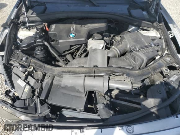 ✅ 2014 BMW X1 xDrive28i • VIN: WBAVL1C52EVY13440 • Lot: 68339865. Wystawiony na Copart z przebiegiem 160 105 mil. Bezpłatny archiwum sprzedaży aukcyjnych z USA i szczegółowy raport historii pojazdu na DreamBid. Zdjęcie 11.