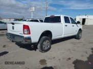 ✅ 2019 Ram 2500 Tradesman • VIN: 3C6UR5HJ3KG595479 • Lot: 41480080. Wystawiony na IAAI z przebiegiem 63 268 mil. Bezpłatny archiwum sprzedaży aukcyjnych z USA i szczegółowy raport historii pojazdu na DreamBid. Zdjęcie 4.