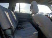 ✅ 2001 Suzuki XL7 • VIN: JS3TY92V614103969 • Lot: 46933965. Wystawiony na Copart z przebiegiem 162 122 mil. Bezpłatny archiwum sprzedaży aukcyjnych z USA i szczegółowy raport historii pojazdu na DreamBid. Zdjęcie 11.