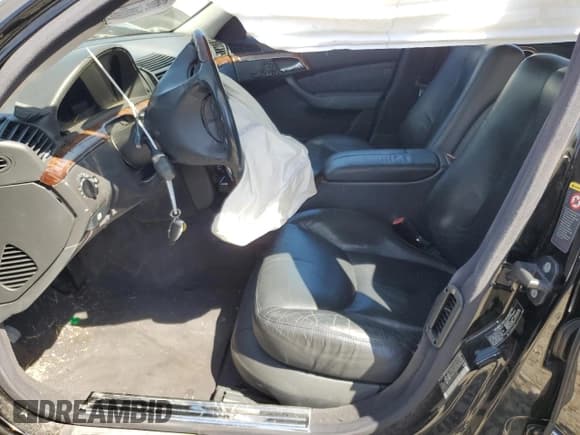 ✅ 2004 Mercedes-Benz S 500 • VIN: WDBNG75J04A423350 • Лот: 57624175. Опубликован ранее на Copart с пробегом Не указан. Бесплатный доступ к архиву аукционных продаж из США и подробный отчёт об истории автомобиля на DreamBid. Изображение 7.