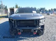 ✅ 2019 Chevrolet Silverado 1500 LT Trail Boss • VIN: 3GCPYFEDXKG202543 • Lot: 42712292. Wystawiony na IAAI z przebiegiem 125 697 mil. Bezpłatny archiwum sprzedaży aukcyjnych z USA i szczegółowy raport historii pojazdu na DreamBid. Zdjęcie 6.