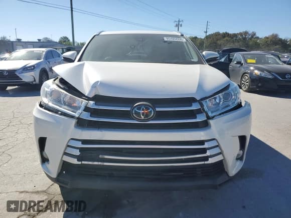 ✅ 2019 Toyota Highlander XLE • VIN: 5TDJZRFH0KS997867 • Lot: 85485555. Listed on Copart with 70,758 mi. Free auction sales archive from the USA and detailed vehicle history report at DreamBid. Image 5.