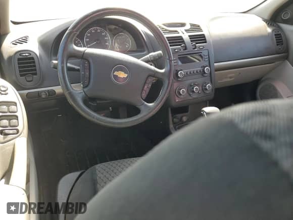 2006 Chevrolet Malibu 0LT z VIN 1G1ZT51F26F203064, wystawiony jako Copart lot #77491144 z przebiegiem 319 341 mil mil oraz Szkoda całkowita • Salvage title. Historia ofert i sprzedaży dostępna na DreamBid. Obrazek 8.