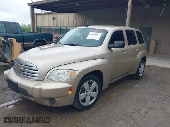 ✅ 2008 Chevrolet HHR LS • VIN: 3GNCA13D48S675957 • Lot: 42088423. Listed on IAAI with 111,053 mi. Free auction sales archive from the USA and detailed vehicle history report at DreamBid. Image 2.