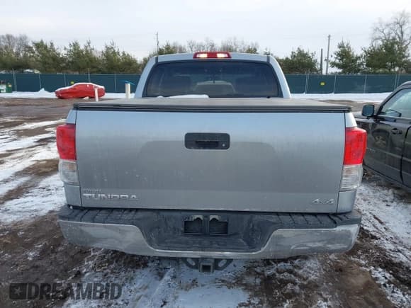 ✅ 2011 Toyota Tundra • VIN: 5TFDM5F1XBX019166 • Lot: 41590275. Listed on IAAI with 116,268 mi. Free auction sales archive from the USA and detailed vehicle history report at DreamBid. Image 17.