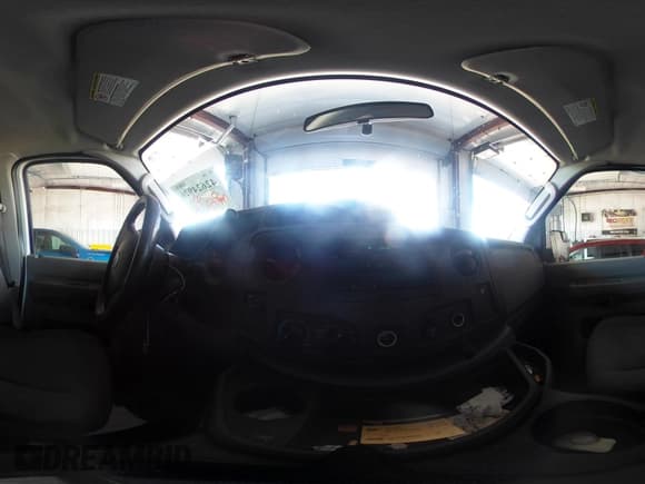 ✅ 2012 Ford Econoline Cargo Commercial • VIN: 1FTNS2EW6CDB17829 • Lot: 42624926. Wystawiony na IAAI z przebiegiem 196 273 mil. Bezpłatny archiwum sprzedaży aukcyjnych z USA i szczegółowy raport historii pojazdu na DreamBid. Zdjęcie 18.