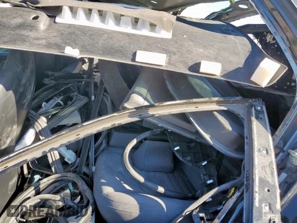 ✅ 2025 Kia K4 EX • VIN: 3KPFU4DE7SE016394 • Lot: 90091015. Wystawiony na Copart z przebiegiem Nie podano. Bezpłatny archiwum sprzedaży aukcyjnych z USA i szczegółowy raport historii pojazdu na DreamBid. Zdjęcie 10.