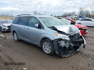 ✅ 2017 Toyota Sienna XLE Auto Access Seat • VIN: 5TDYZ3DC9HS795220 • Lot: 41641227. Listed on IAAI with 86,336 mi. Free auction sales archive from the USA and detailed vehicle history report at DreamBid. Image 1.