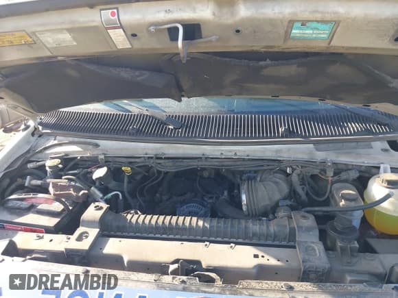 ✅ 2014 Ford Econoline Cargo Commercial • VIN: 1FDSS3EL7EDB14306 • Лот: 41853194. Опубликован ранее на IAAI с пробегом 380 322 миль. Бесплатный доступ к архиву аукционных продаж из США и подробный отчёт об истории автомобиля на DreamBid. Изображение 10.