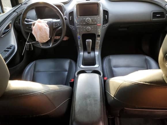 2015 Chevrolet Volt z VIN 1G1RD6E46FU126349, wystawiony jako Copart lot #78349363 z przebiegiem 138 421 mil mil oraz . Historia ofert i sprzedaży dostępna na DreamBid. Obrazek 8.