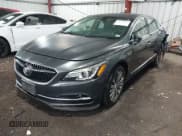 ✅ 2017 Buick LaCrosse Essence • VIN: 1G4ZP5SS5HU166920 • Lot: 43439232. Wystawiony na IAAI z przebiegiem 30 665 mil. Bezpłatny archiwum sprzedaży aukcyjnych z USA i szczegółowy raport historii pojazdu na DreamBid. Zdjęcie 2.