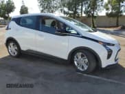 ✅ 2023 Chevrolet Bolt EV 1LT • VIN: 1G1FW6S09P4196931 • Lot: 72216144. Wystawiony na Copart z przebiegiem 8 467 mil. Bezpłatny archiwum sprzedaży aukcyjnych z USA i szczegółowy raport historii pojazdu na DreamBid. Zdjęcie 4.