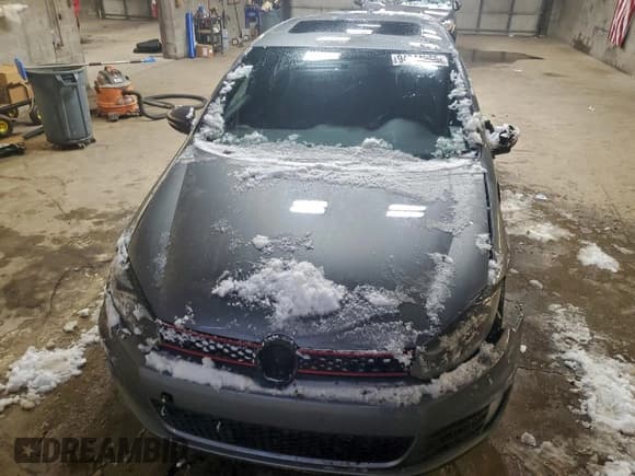 ✅ 2012 Volkswagen Golf GTI PZEV • VIN: WVWHD7AJ2CW252518 • Lot: 94241365. Wystawiony na Copart z przebiegiem 173 796 mil. Bezpłatny archiwum sprzedaży aukcyjnych z USA i szczegółowy raport historii pojazdu na DreamBid. Zdjęcie 5.