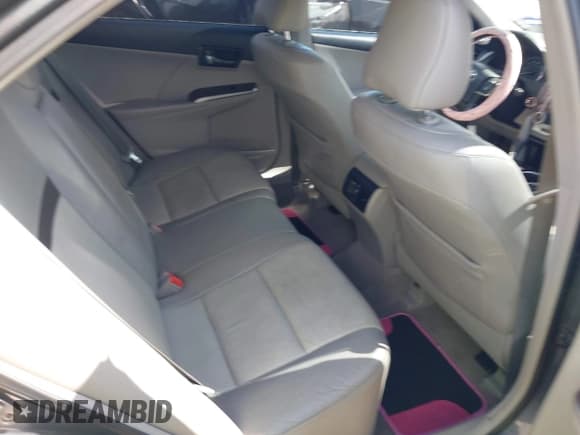 ✅ 2012 Toyota Camry SE • VIN: 4T1BK1FK5CU511293 • Lot: 42532332. Wystawiony na IAAI z przebiegiem 201 742 mil. Bezpłatny archiwum sprzedaży aukcyjnych z USA i szczegółowy raport historii pojazdu na DreamBid. Zdjęcie 8.