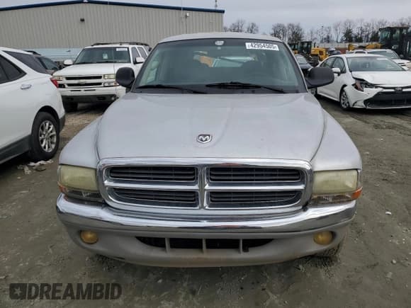 ✅ 2001 Dodge Dakota Sport • VIN: 1B7HL2AN71S275967 • Lot: 42954505. Wystawiony na Copart z przebiegiem 168 681 mil. Bezpłatny archiwum sprzedaży aukcyjnych z USA i szczegółowy raport historii pojazdu na DreamBid. Zdjęcie 5.