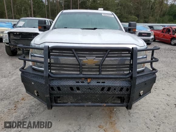 ✅ 2015 Chevrolet Silverado 2500HD Work Truck • VIN: 1GC1KUE8XFF534245 • Лот: 80022024. Опубликован ранее на Copart с пробегом 163 112 миль. Бесплатный доступ к архиву аукционных продаж из США и подробный отчёт об истории автомобиля на DreamBid. Изображение 5.
