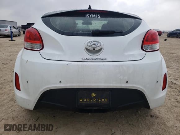 ✅ 2015 Hyundai Veloster RE:FLEX • VIN: KMHTC6AD2FU235330 • Lot: 46075885. Wystawiony na Copart z przebiegiem 93 300 mil. Bezpłatny archiwum sprzedaży aukcyjnych z USA i szczegółowy raport historii pojazdu na DreamBid. Zdjęcie 6.