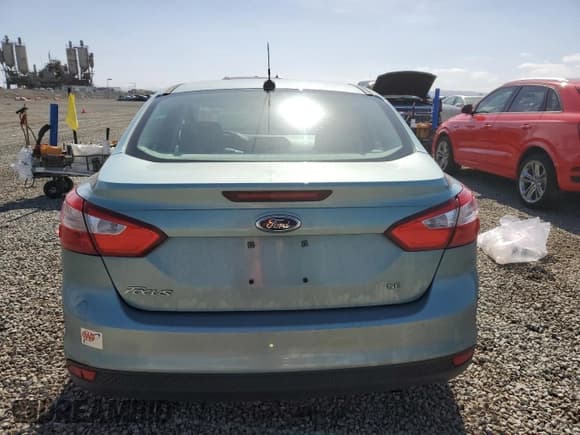 ✅ 2012 Ford Focus SE • VIN: 1FAHP3F29CL220030 • Lot: 44858885. Listed on Copart with 67,436 mi. Free auction sales archive from the USA and detailed vehicle history report at DreamBid. Image 6.