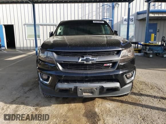 2018 Chevrolet Colorado 2WD Z71 z VIN 1GCGSDEN8J1214914, wystawiony jako Copart lot #84623095 z przebiegiem 156 328 mil mil oraz Szkoda całkowita • Salvage title. Historia ofert i sprzedaży dostępna na DreamBid. Obrazek 5.